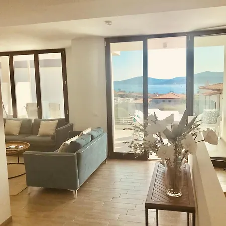 Le Maree Apartment